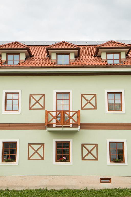 Penzion Tri Koruny Spisska Stara Ves Ngoại thất bức ảnh